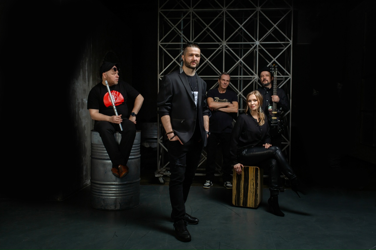 

Билеты на Длина дыхания (Lюstra Bar)