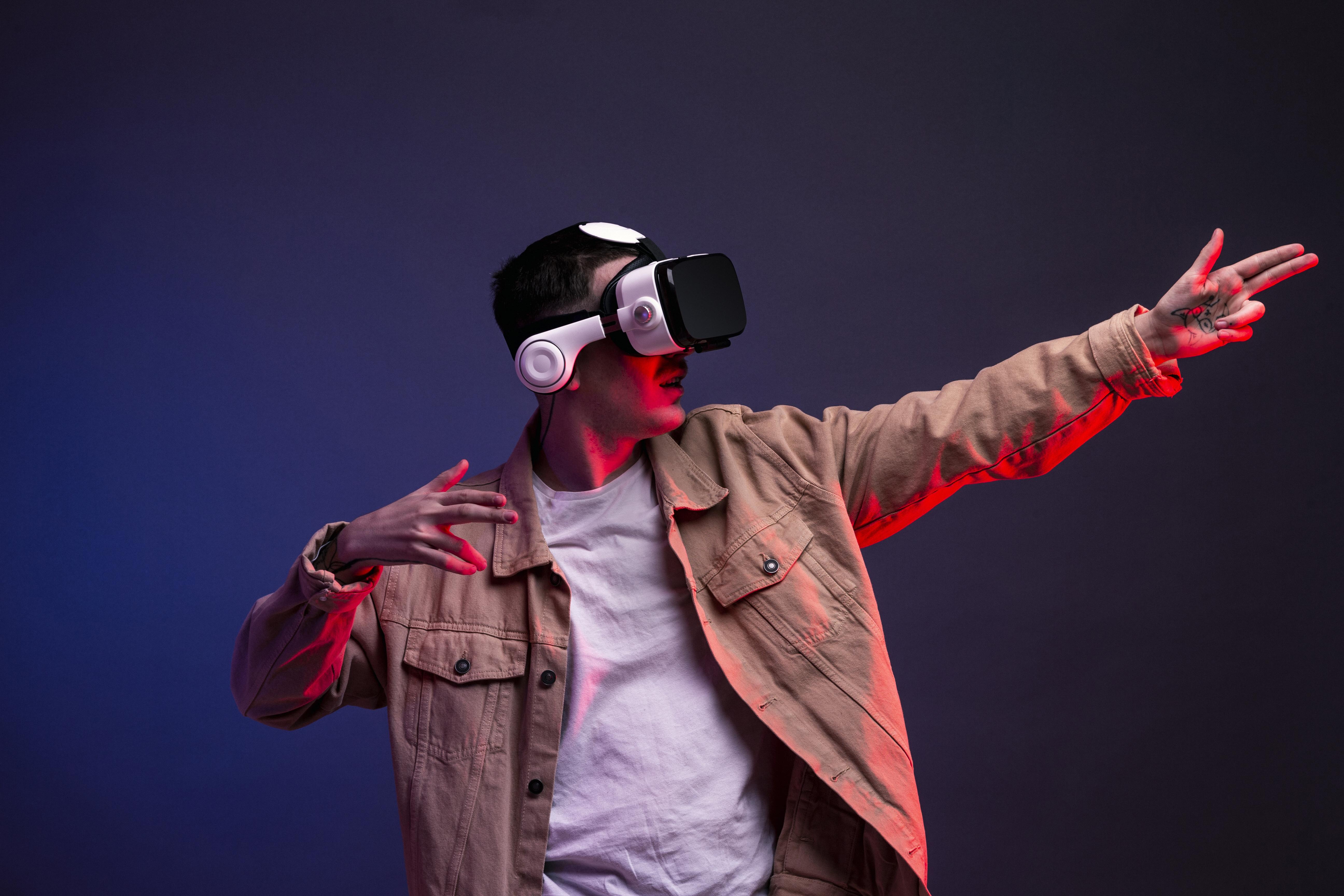 

Билеты на Мастер-класс по VR-Живописи (Брусницын)
