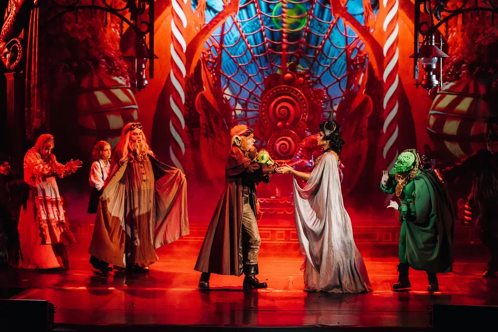 

Билеты на Чудо-Юдо (ЛДМ. Новая-новая сцена)