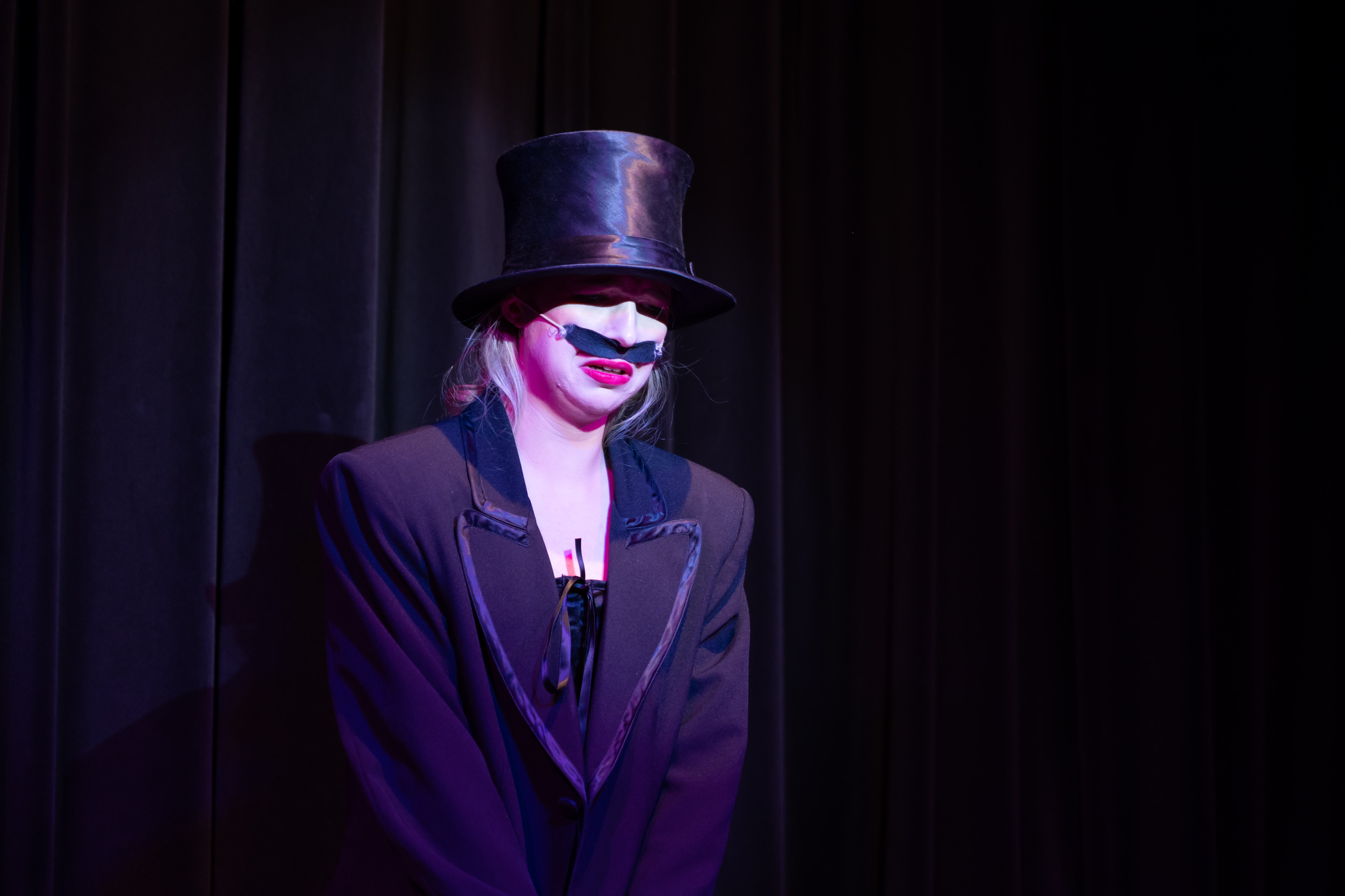 

Билеты на Ах, боже мой, премьера! (Филиал РГИСИ)