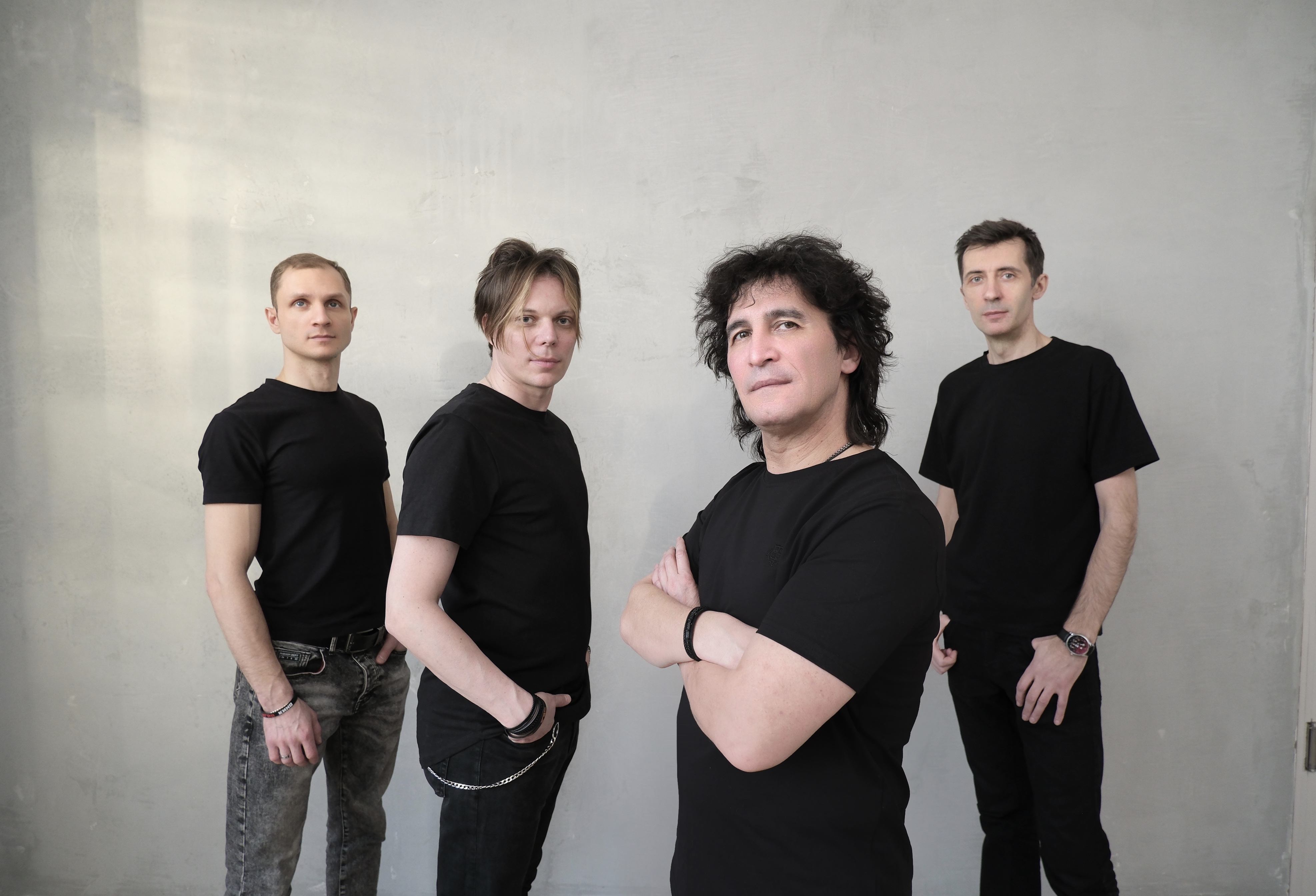 

Билеты на Трибьют «Кино» (Дом винтажной музыки)