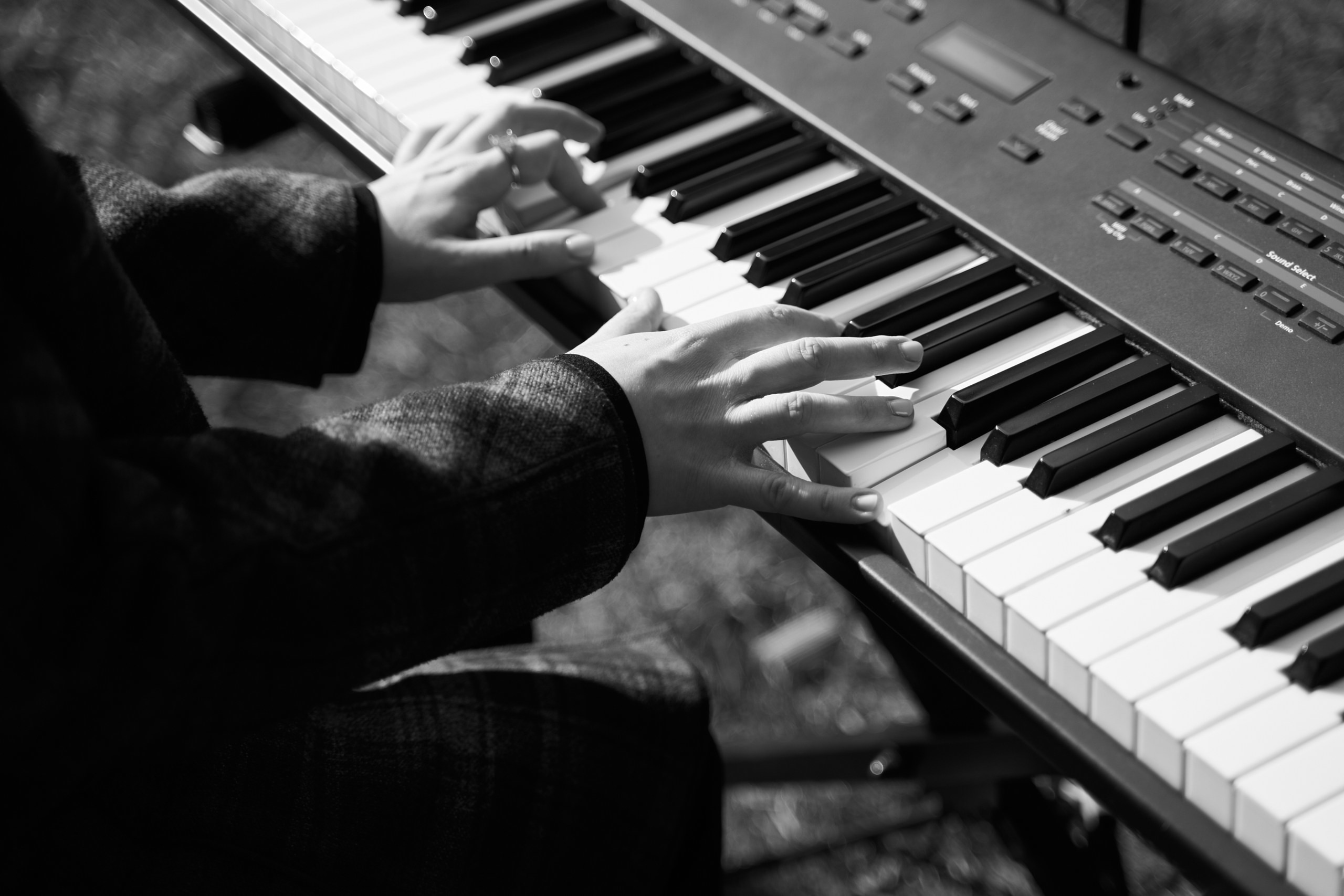 

Билеты на Королевы Соула — квартет Льва Шмакова и Светлана Костко (Майлз)