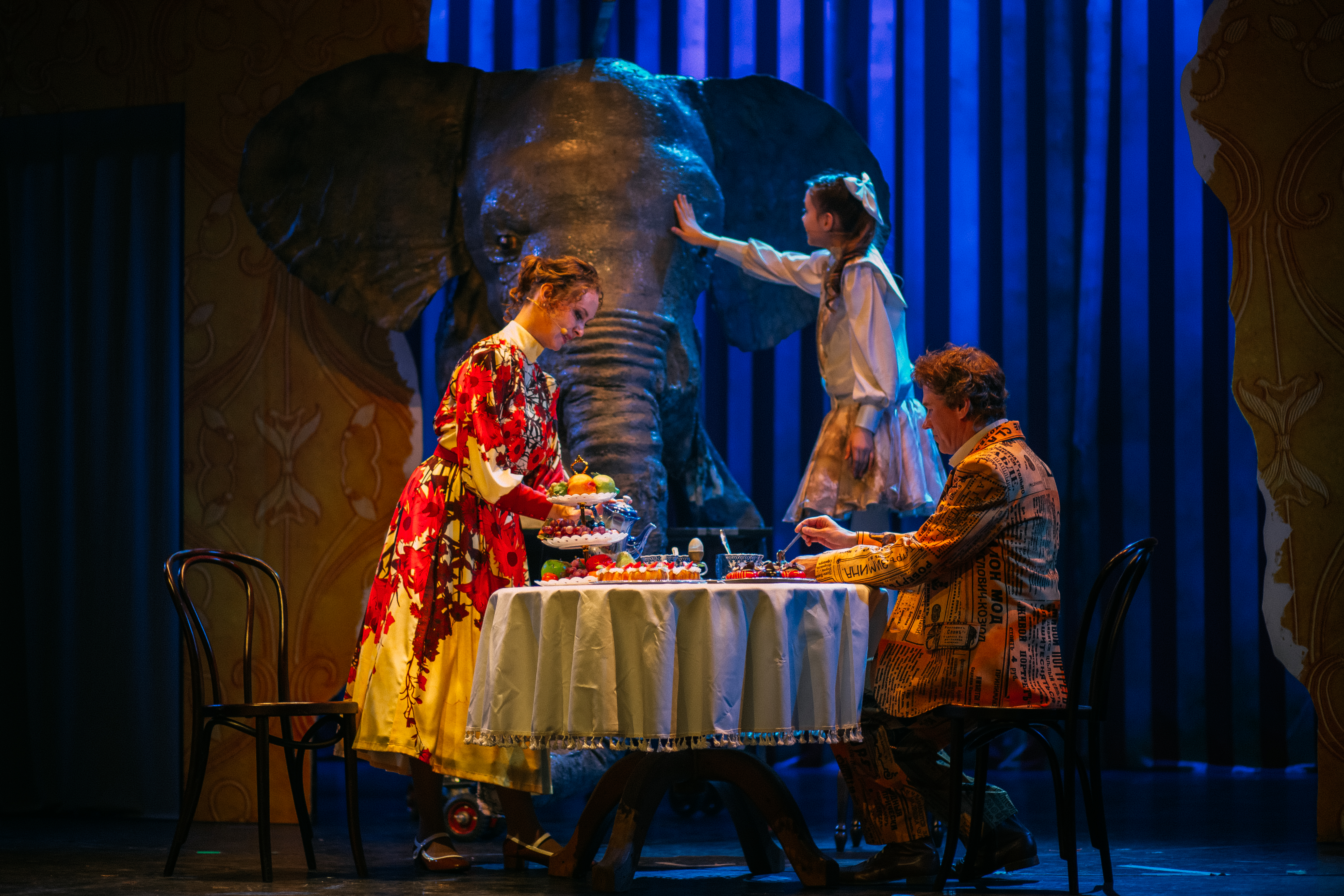 

Билеты на Срочно купим слона (Драматический театр)