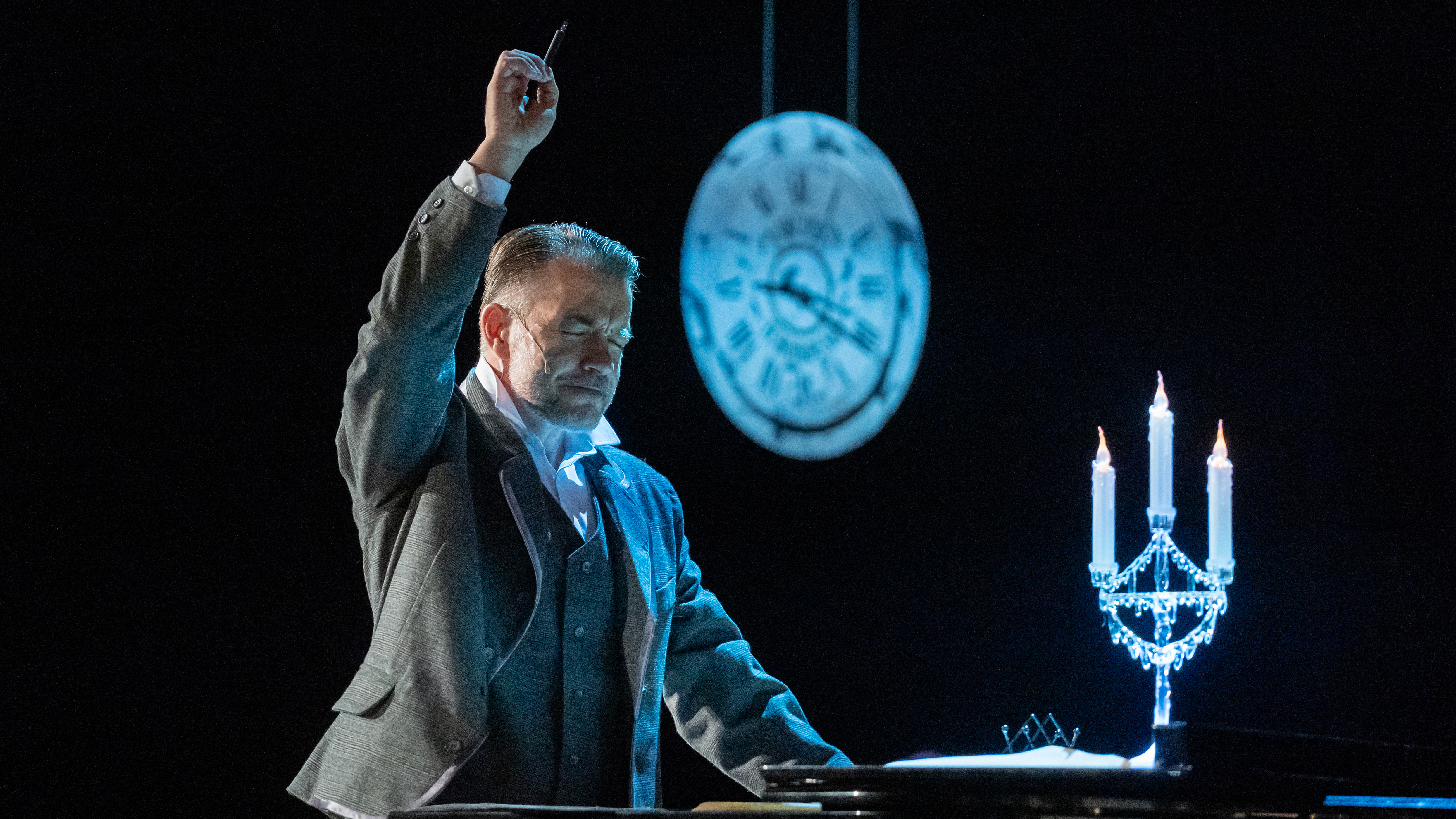 

Билеты на Чайковский и Надежда (ДК им. Добрынина)