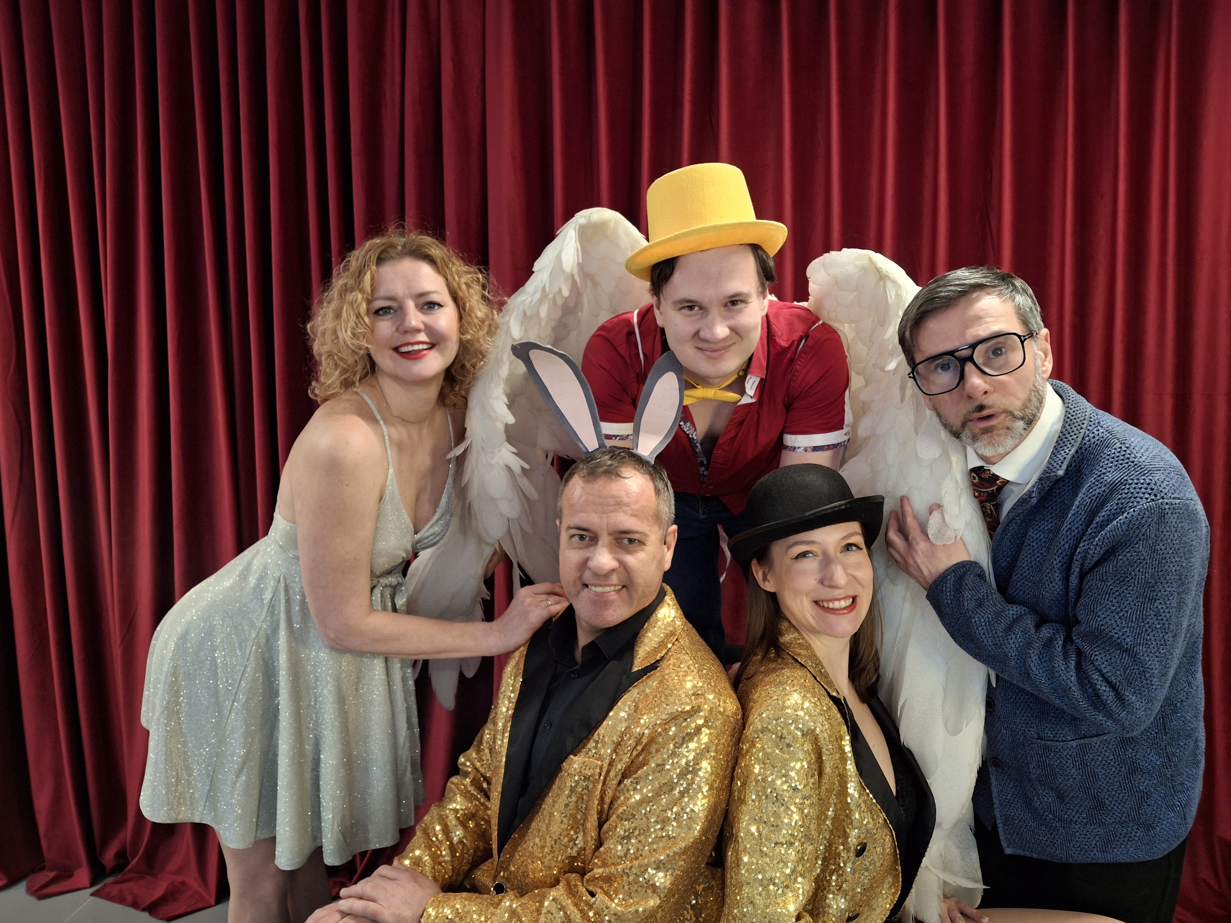 

Билеты на Лав... Лав Лав! (Высоцкий)