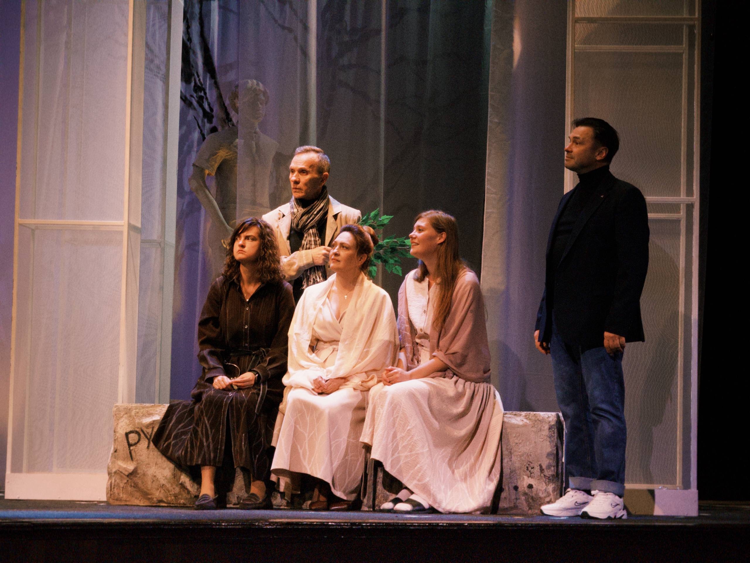 

Билеты на Вишнёвый сад (Театр драмы им. М. Горького)