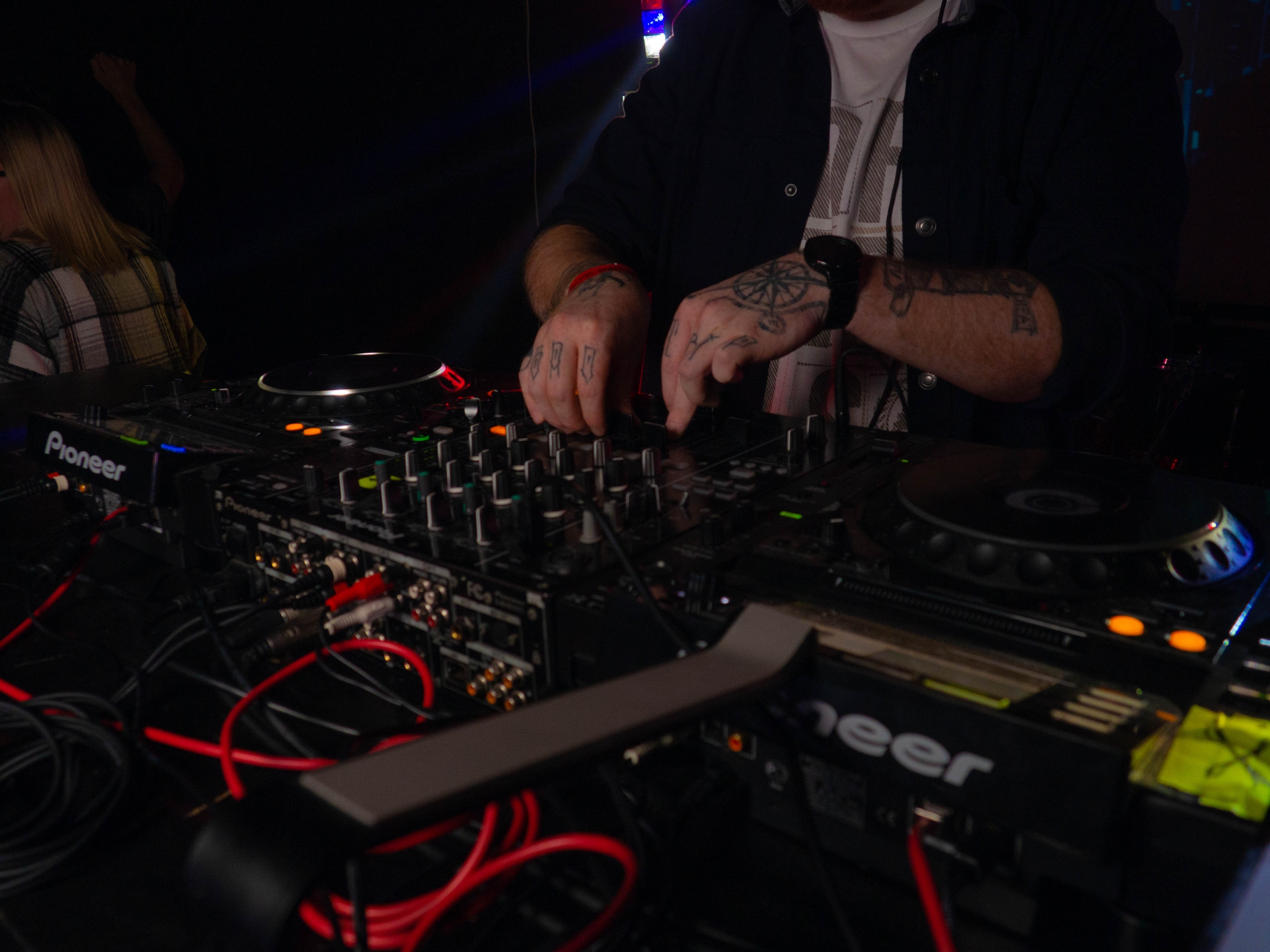 

Билеты на Aura & Hardcore Lair (Eclipse)