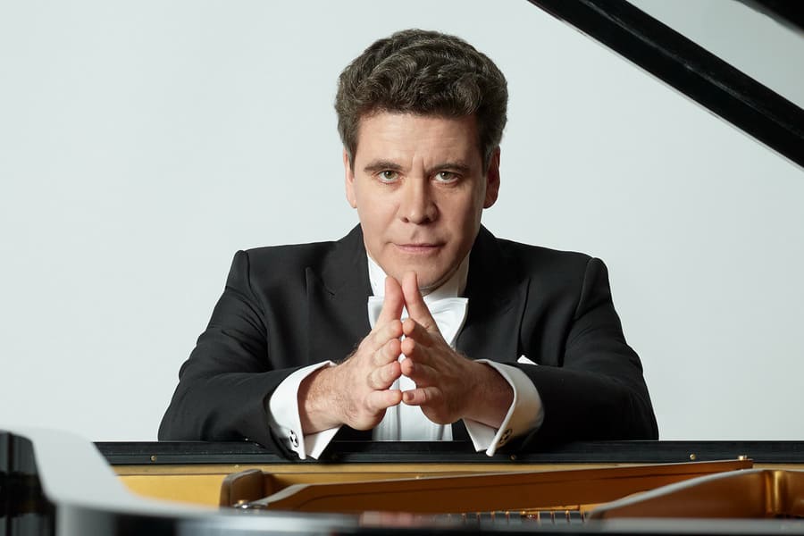 

Билеты на Денис Мацуев. Концерт в день рождения (Концертный зал им. Чайковского)