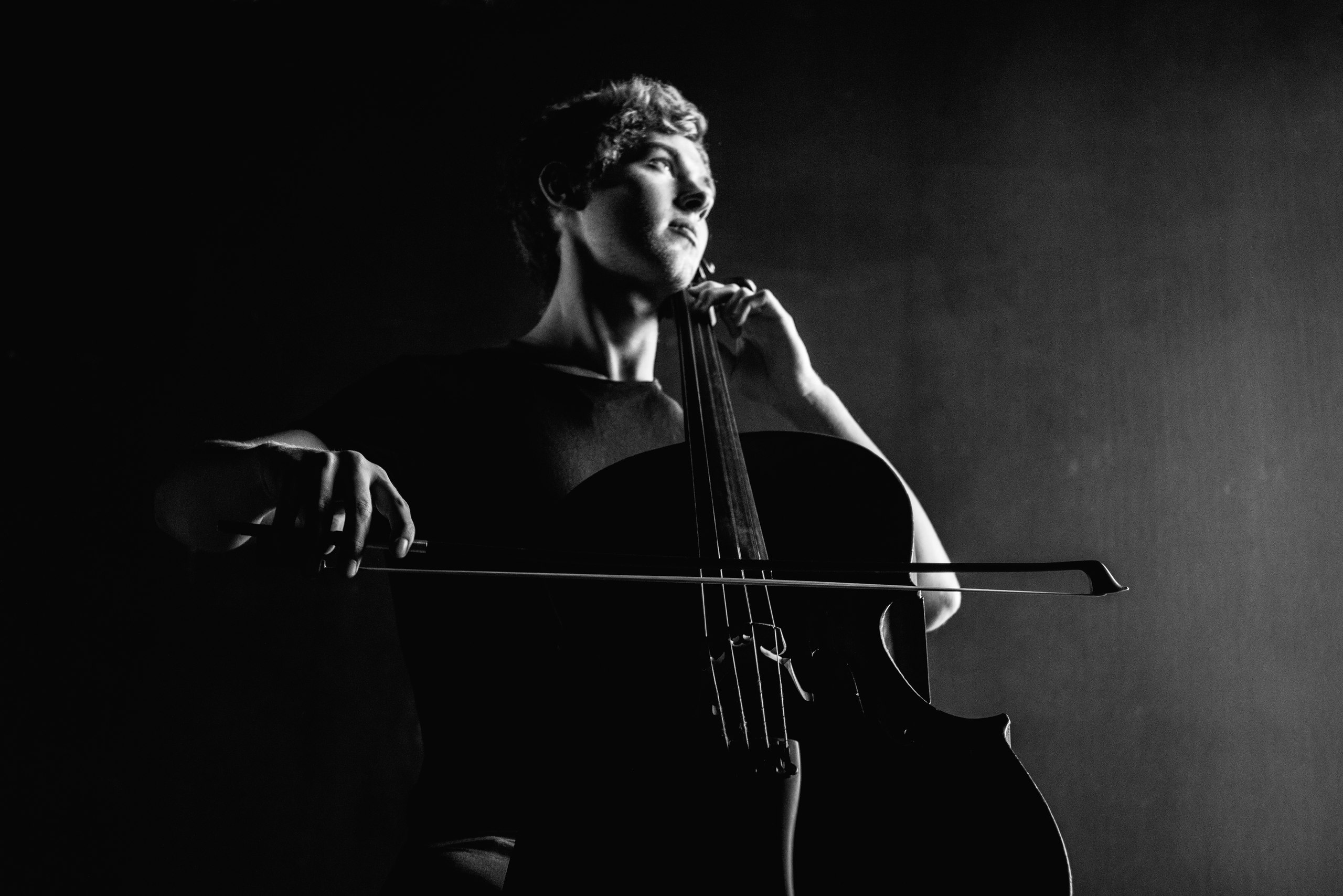 

Билеты на Люди в чёрном (Филармония)