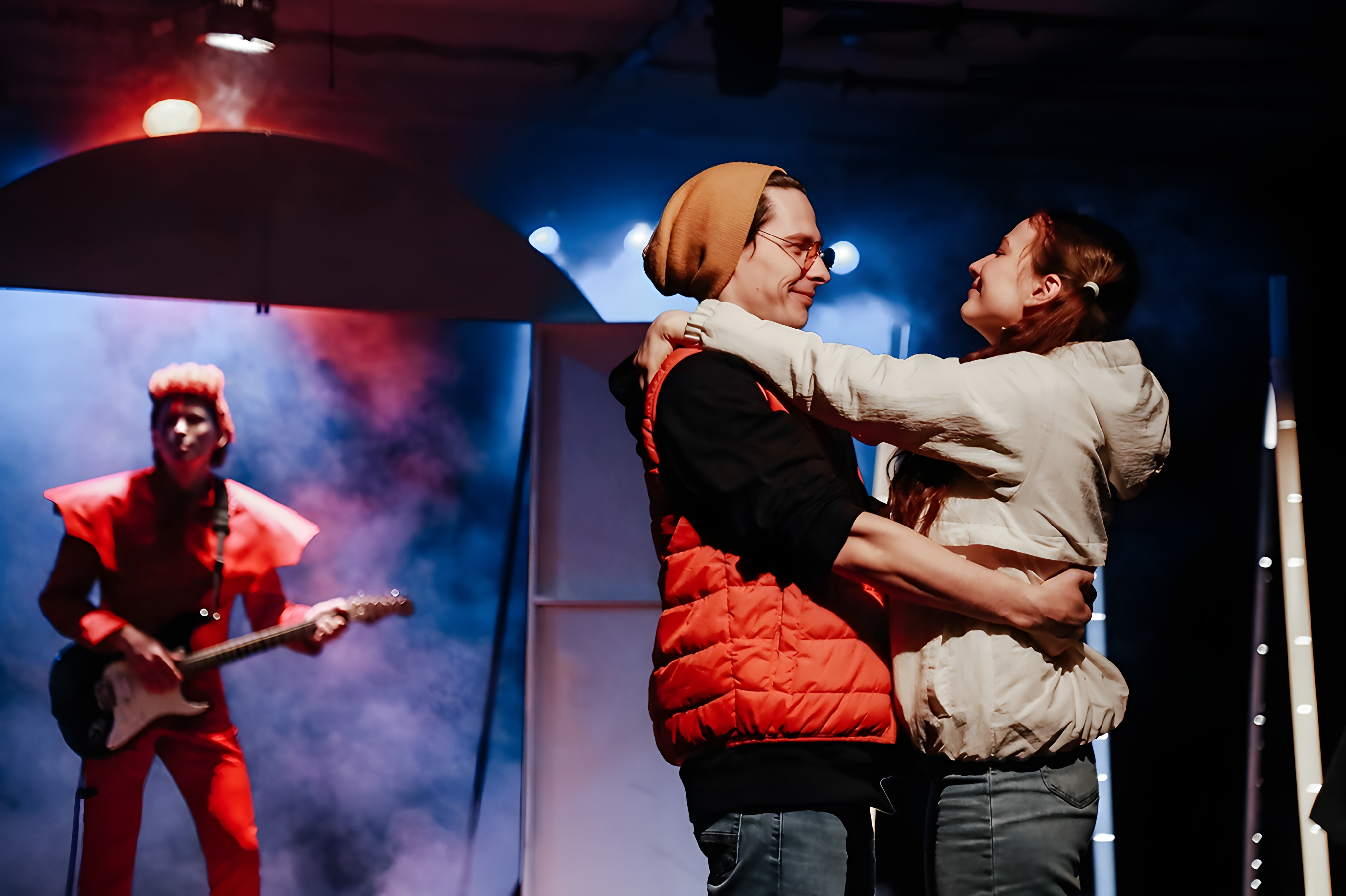 

Билеты на Ноябрьский зов (Молодёжный театр Алтая им. Золотухина)