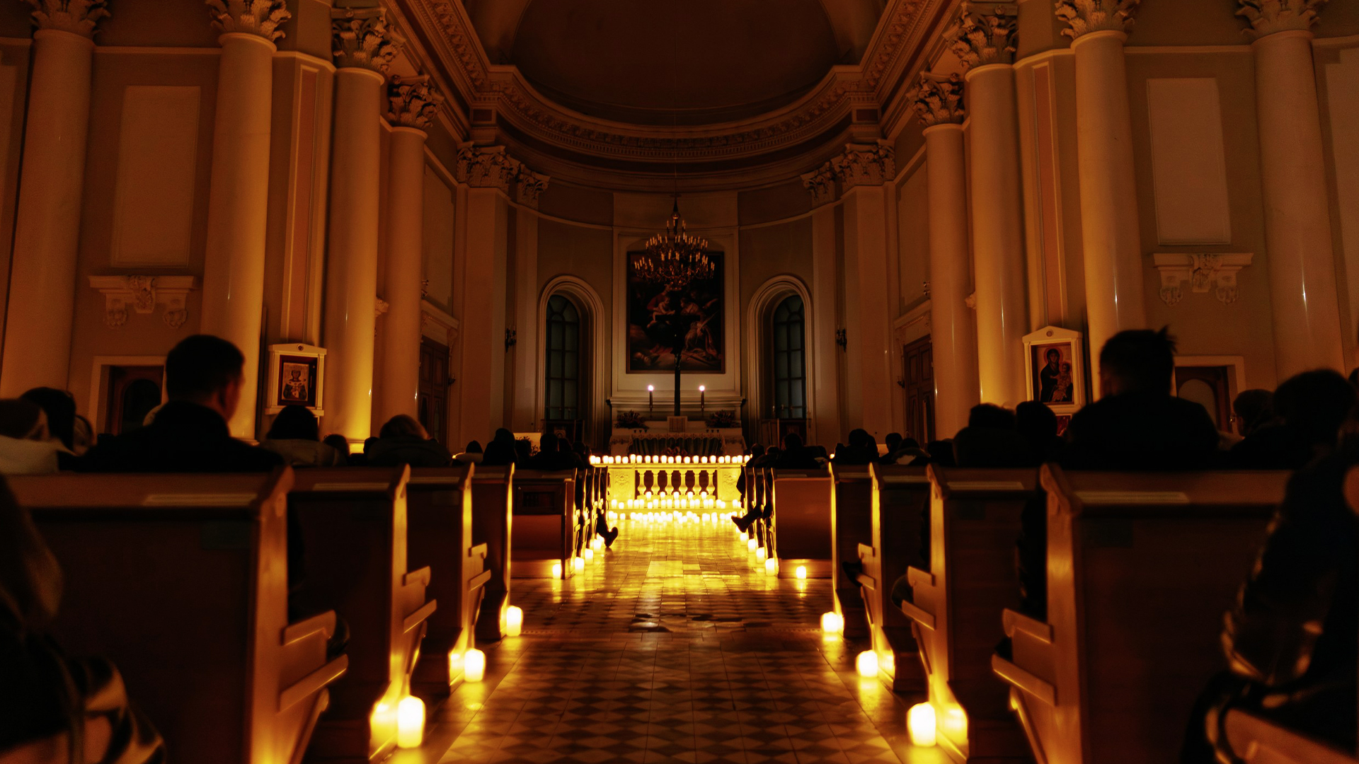 

Билеты на Органный концерт при свечах (Приход святой Екатерины)