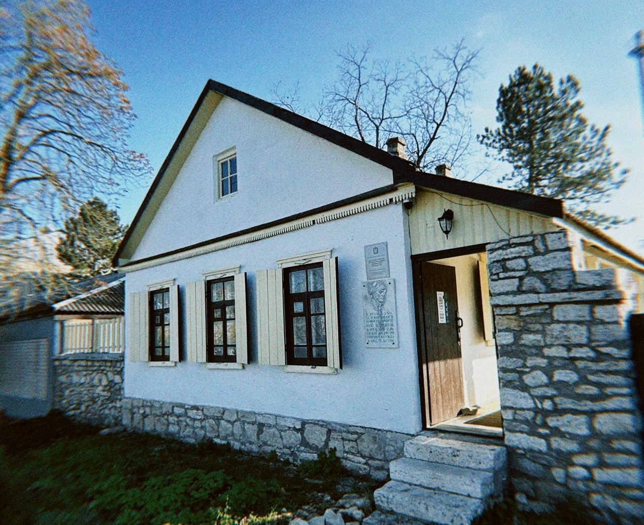 

Билеты на Игристые истории в доме Рошке (Дом Рошке (Иноземцево))