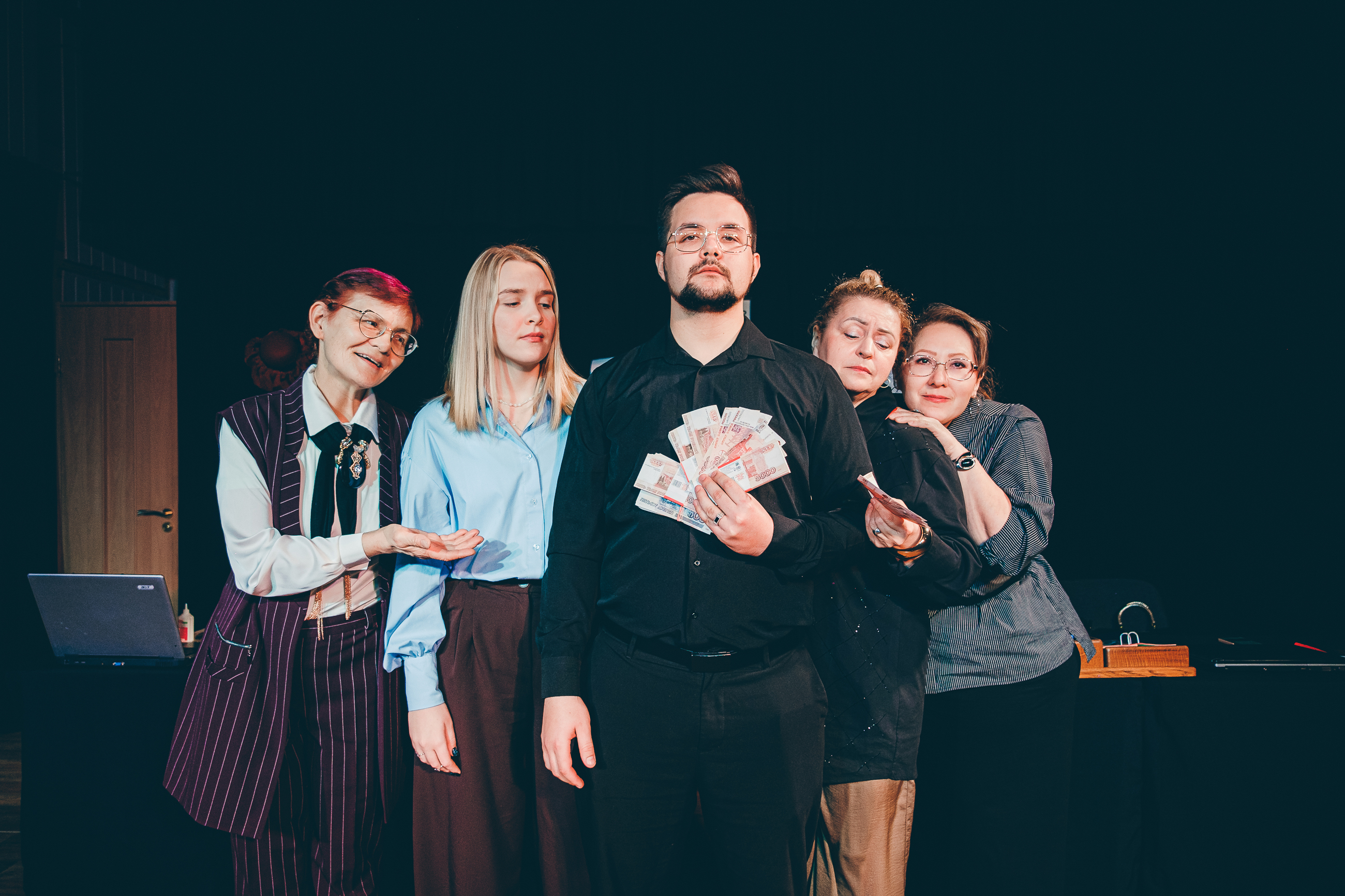 

Билеты на Оракул (Персонаж)