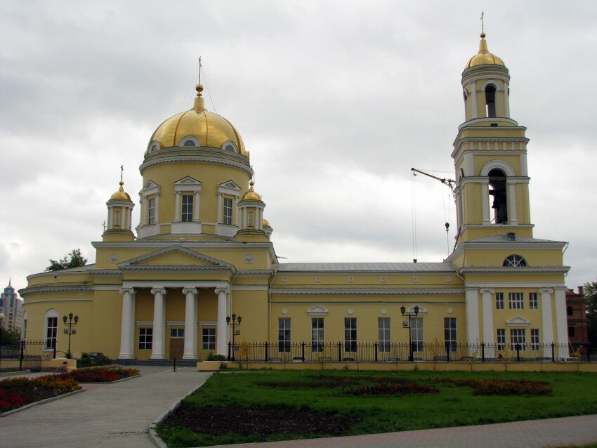 Свято троицкий собор в екатеринбурге