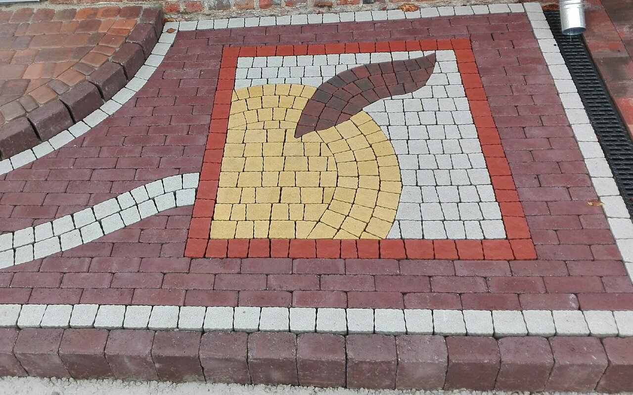 Забудова чисть плитка тротуарная