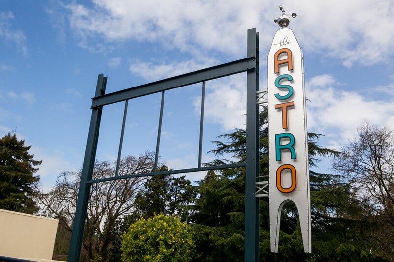 Гостиница The Astro в Санта-Розе