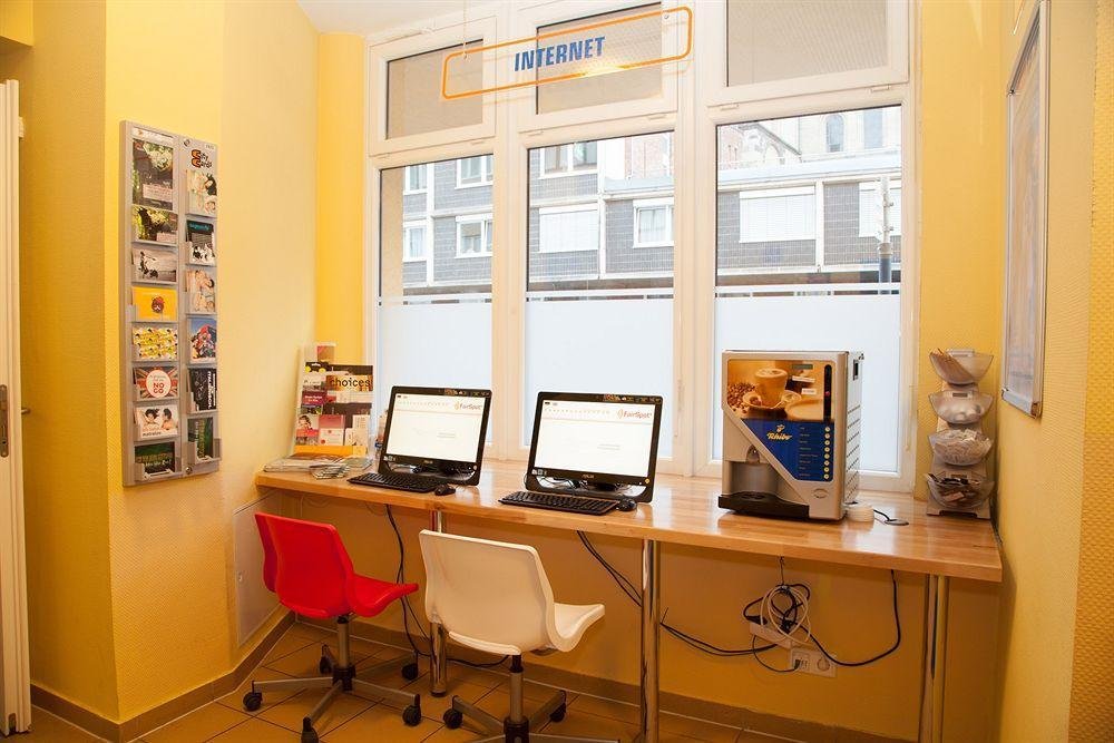 Фото a&o Köln Dom