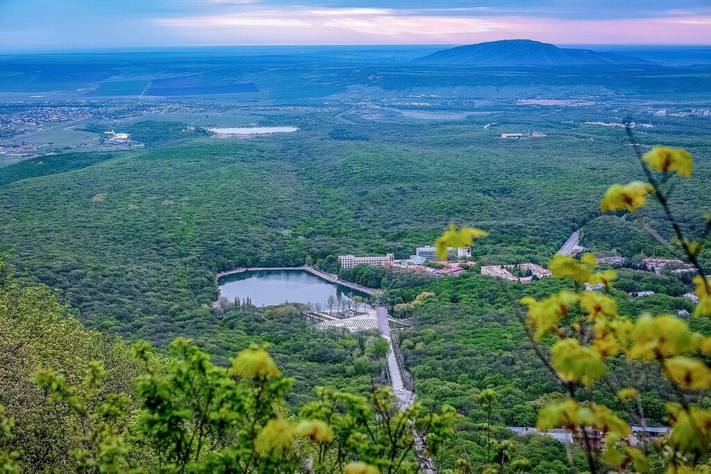 Гора железная в железноводске фото