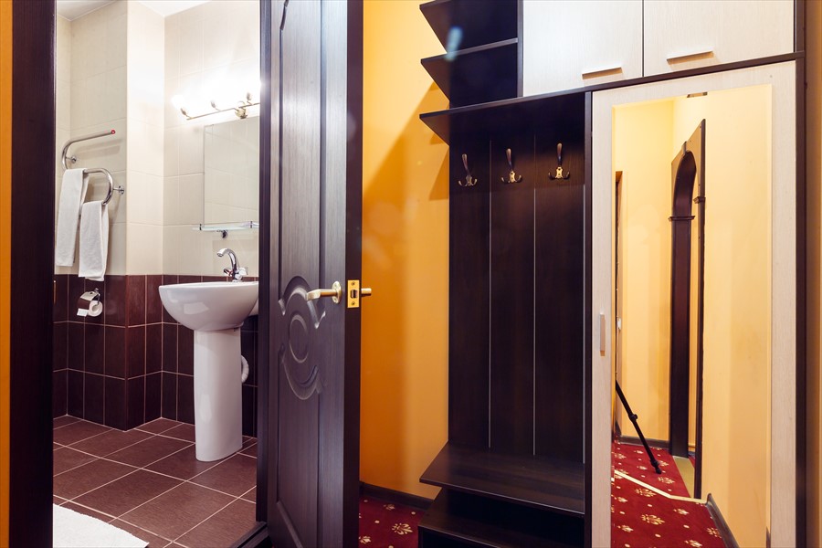 Фото Jenavi Club Hotel