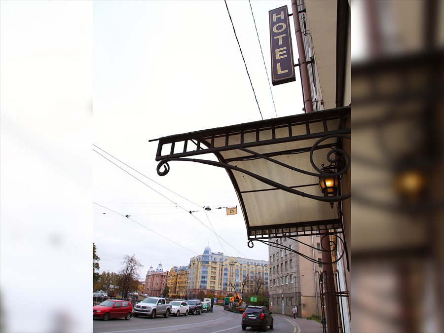 Фото отеля 2