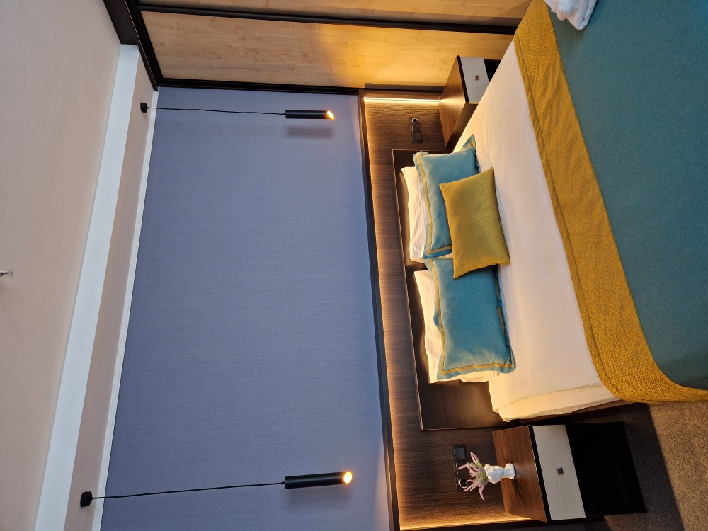 Фото Флагман