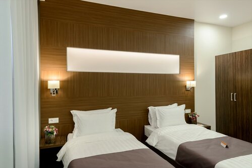 Внешний вид отеля Park Wood Hotel в Новосибирске, фото 3