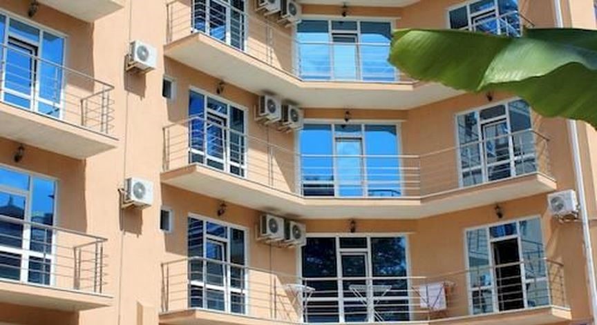 Фото отеля 1