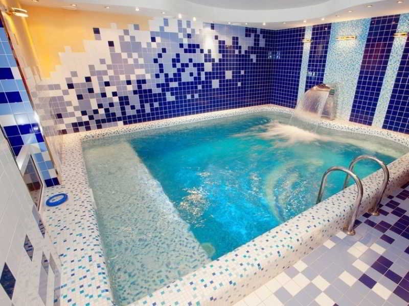 Фото Амакс Премьер-отель Пермь