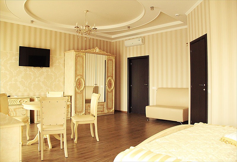 Фото Монарх