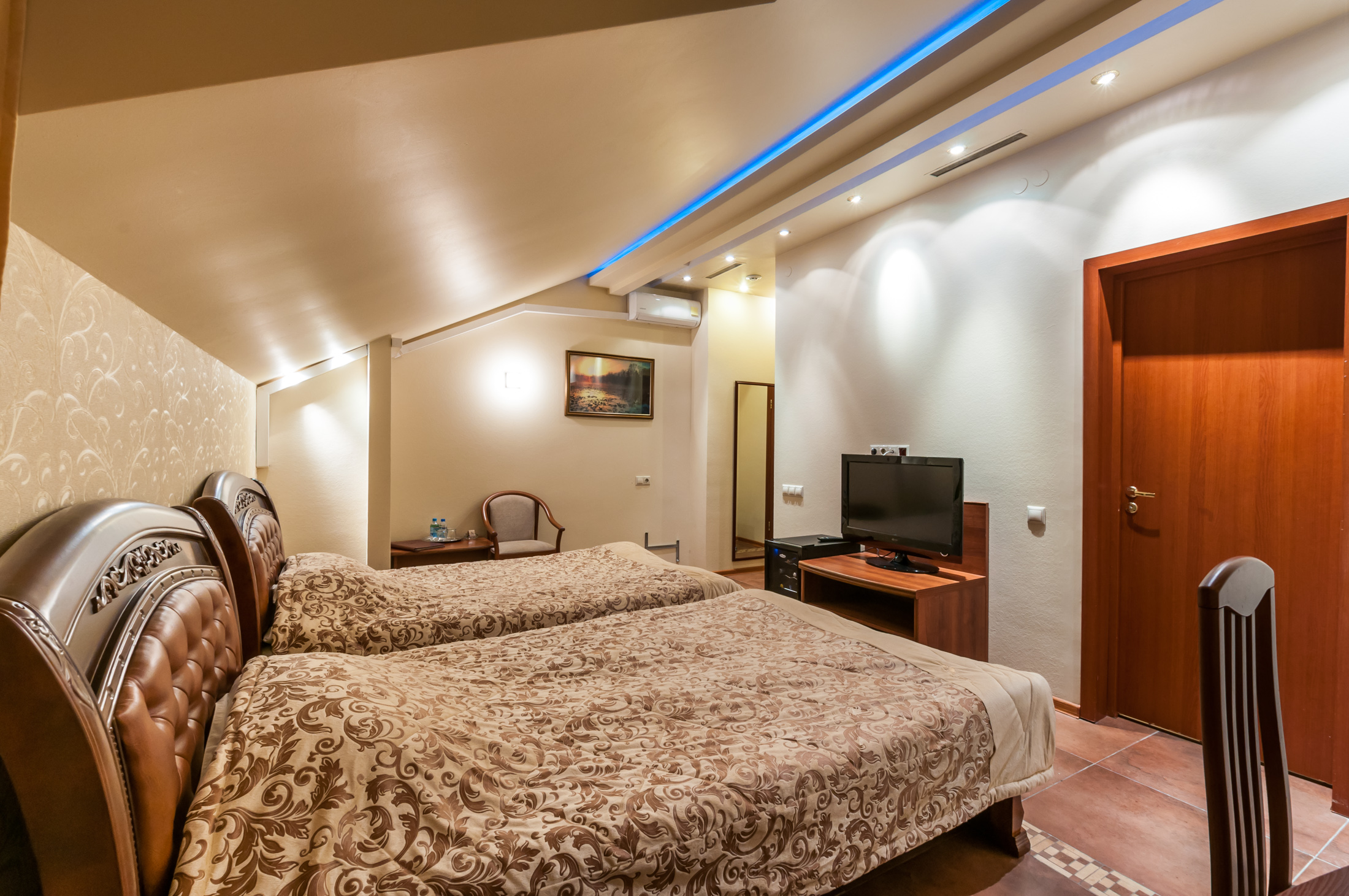 Фото Крон Отель