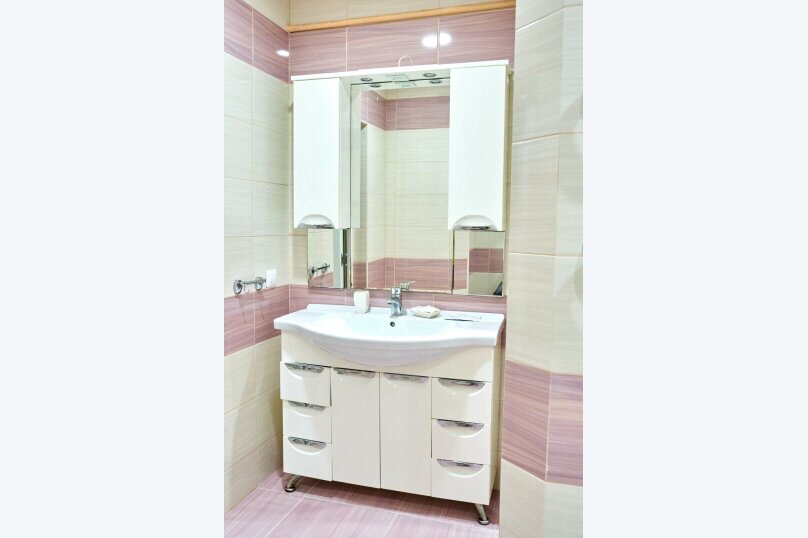 Фото Дом с дельфинами