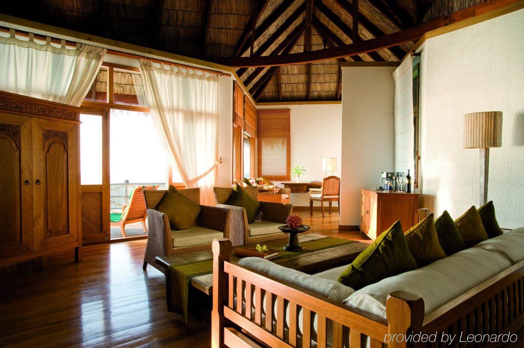 Фото Coco Palm Dhuni Kolhu