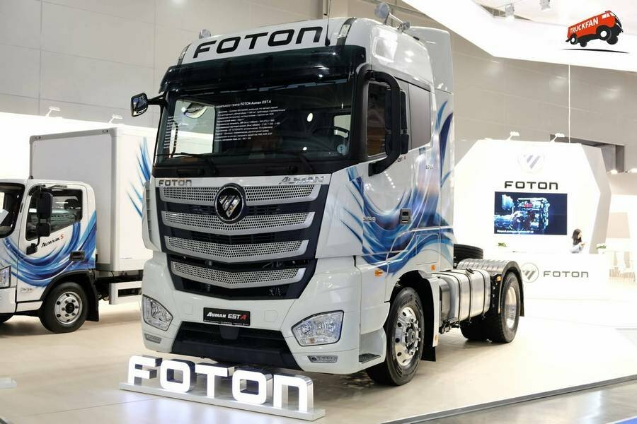 Пять самых дешевых и новых семиместных кроссоверов в России по цене до 2,5 милли