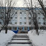 Neryungrinskaya TsRB, poliklinika dlya vzroslykh (ulitsa Platona Oyunskogo, 4), policlínica para adultos