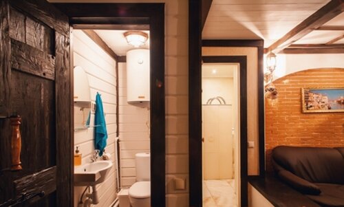 Video saytida yalangoch qizlar