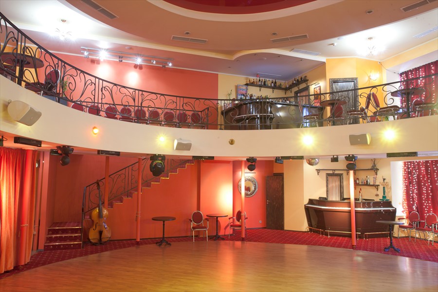 Фото Jenavi Club Hotel