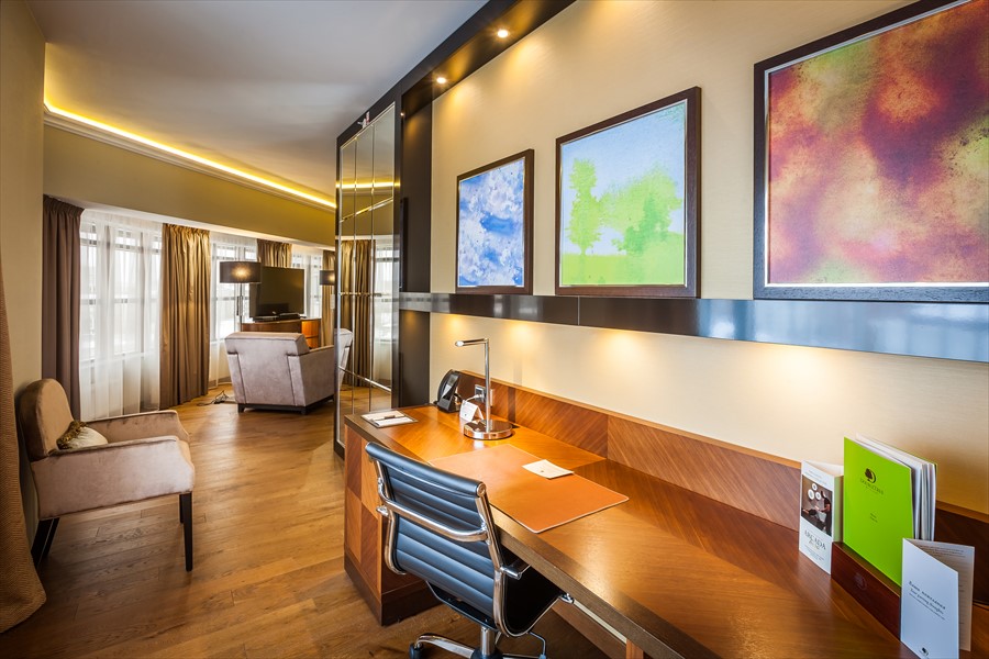 Фото DoubleTree by Hilton