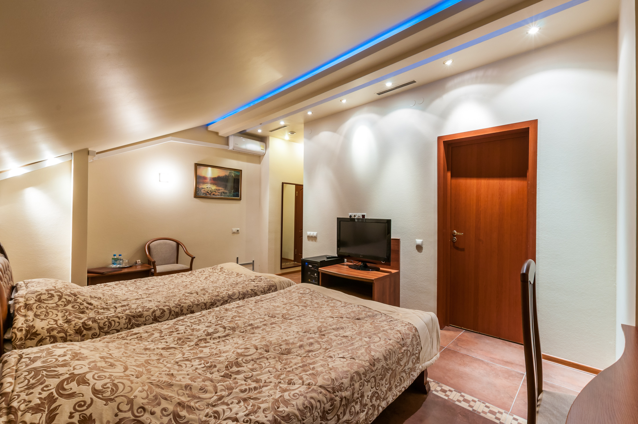 Фото Крон Отель