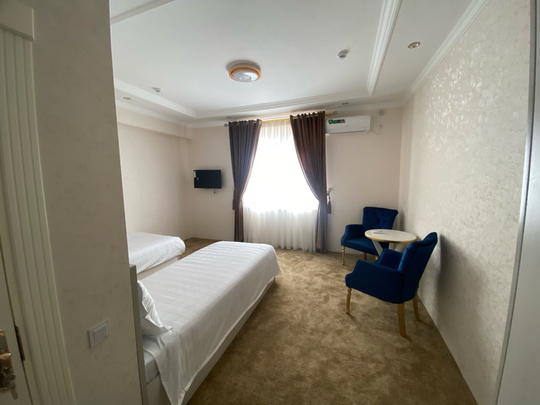 Фото Humo Plaza Hotel