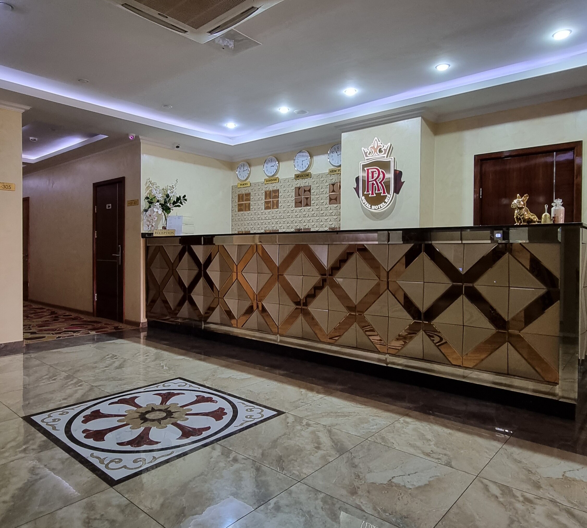 Фото Royal Hotel Riz