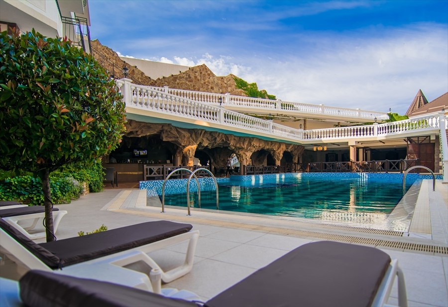 Фото Камелот