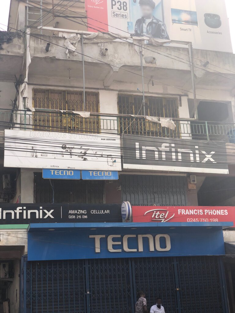 Reference service Richie Fones, Accra, photo