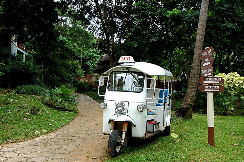 Фото Phi Phi Bayview & Premier Resort