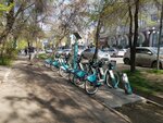 Almaty Bike (Дінмұхамед Қонаев көшесі, 19), велосипедтер прокаты  Алматыда