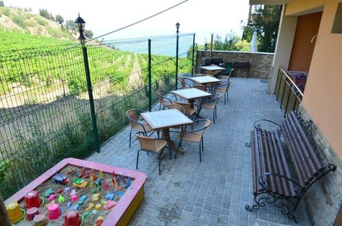 Гостиница Аннигора в Лазурном