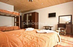 Shulc (Karpatska vulytsia, 120/2), hotel