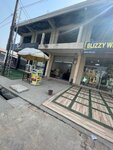 Blizzy wears (Akoa Ndor Road, 16), clothing store