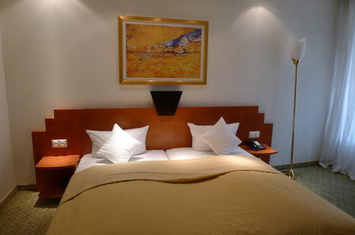 Фото отеля 3