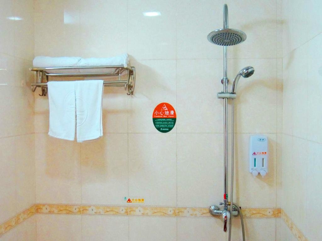 Фото GreenTree Inn Beijing Chaoyang Shilihe Antique City Express Hotel