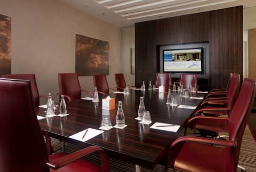 Фото Centro Barsha